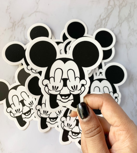 Detail Mickey Mouse Middle Finger Images Nomer 30