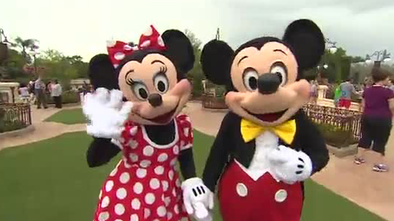 Detail Mickey Mouse Minnie Mouse Pictures Nomer 40
