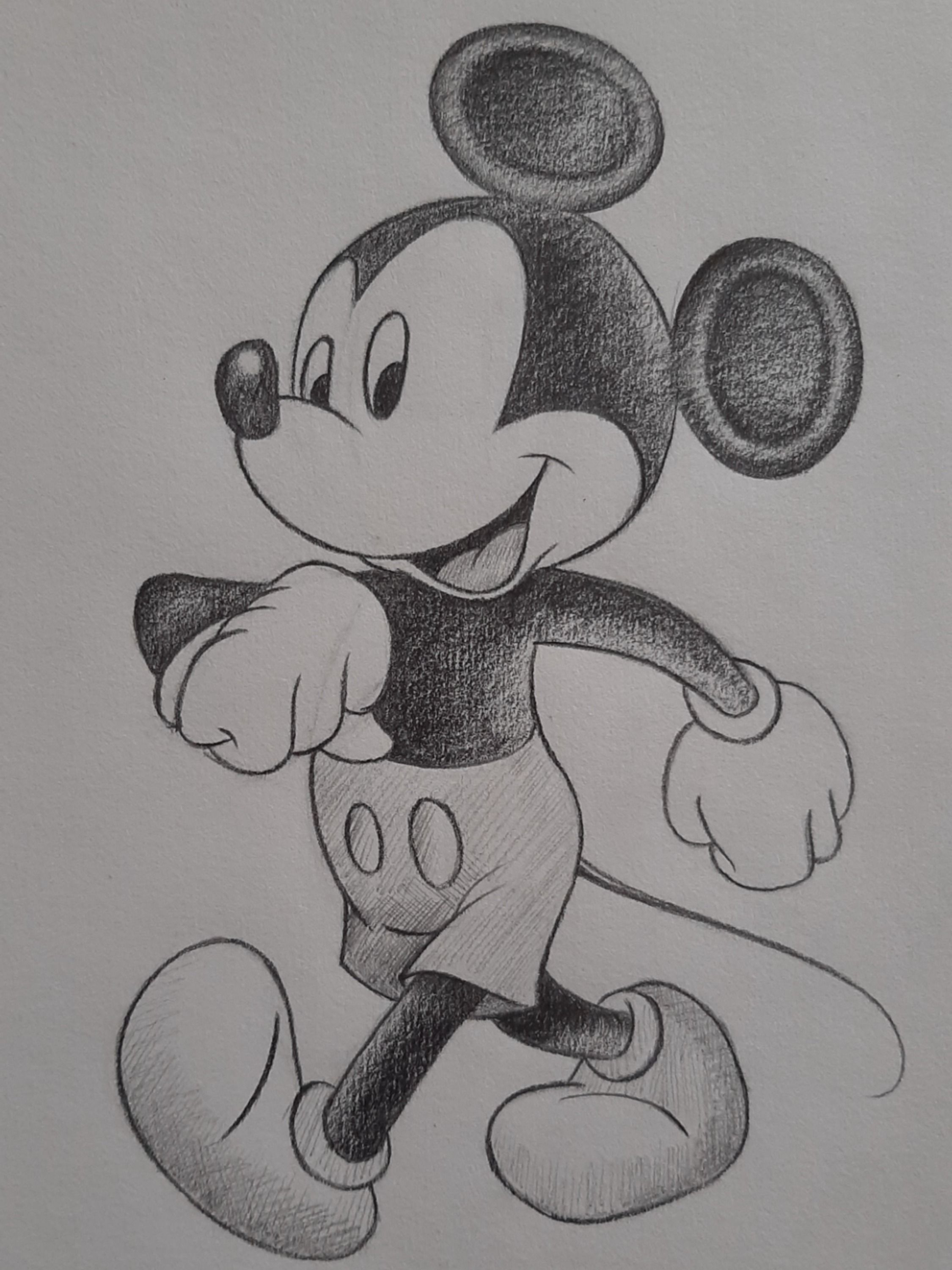 Detail Mickey Mouse Pencil Sketch Nomer 7