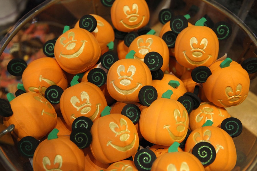 Detail Mickey Mouse Pumpkin Mug Nomer 41