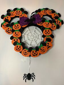 Detail Mickey Mouse Pumpkin Wreath Nomer 55