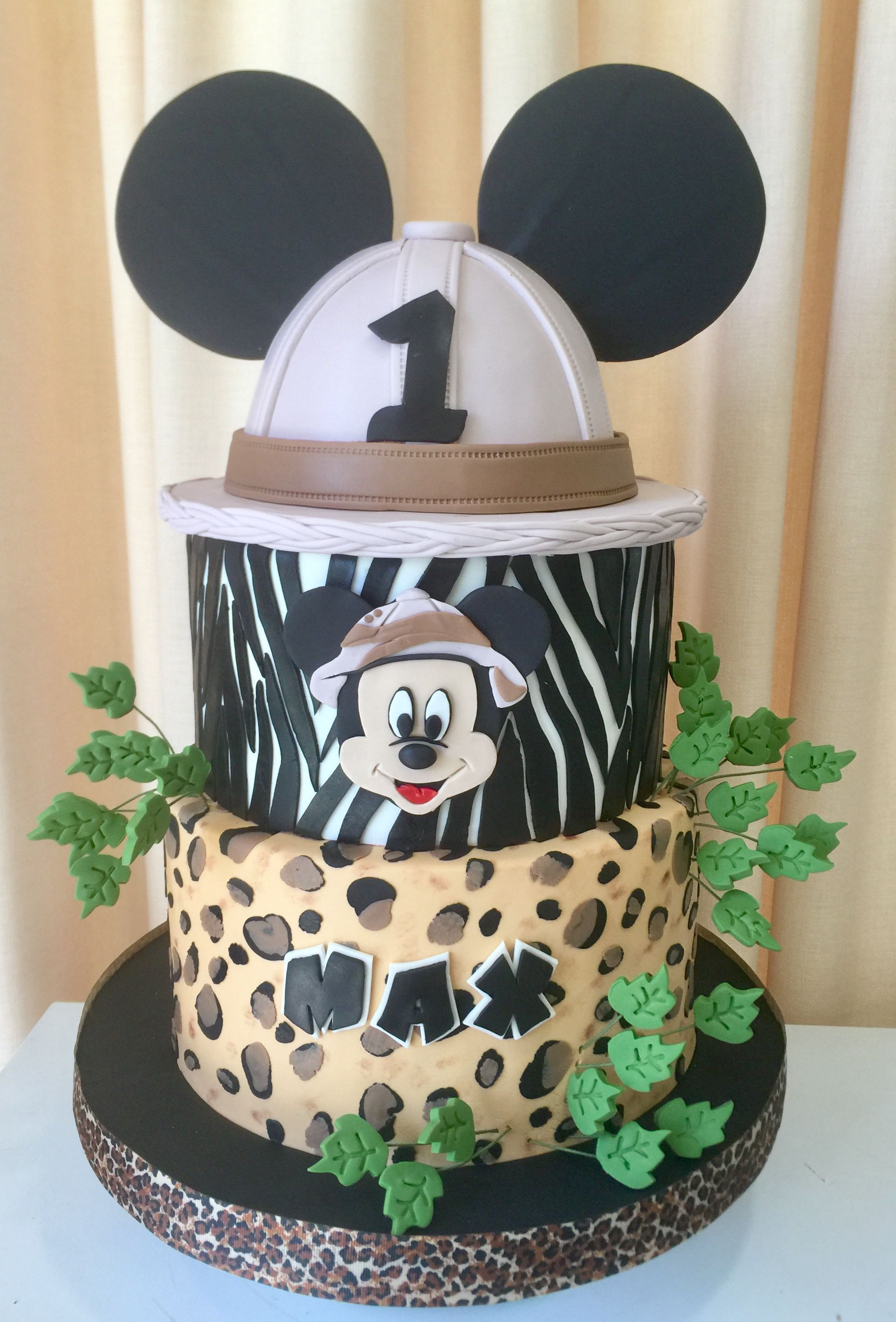 Detail Mickey Mouse Safari Birthday Cake Nomer 2