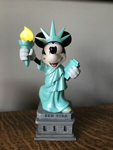 Detail Mickey Mouse Statue Of Liberty Nomer 11