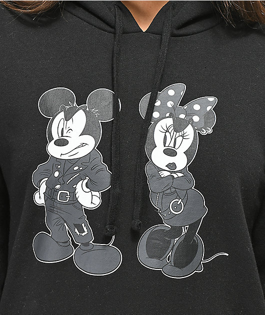 Detail Mickey Mouse Sweater Vans Nomer 23