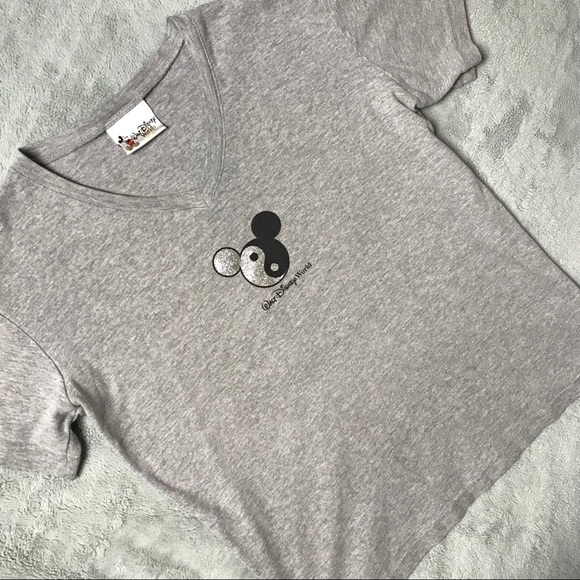 Detail Mickey Mouse Yin Yang Nomer 47