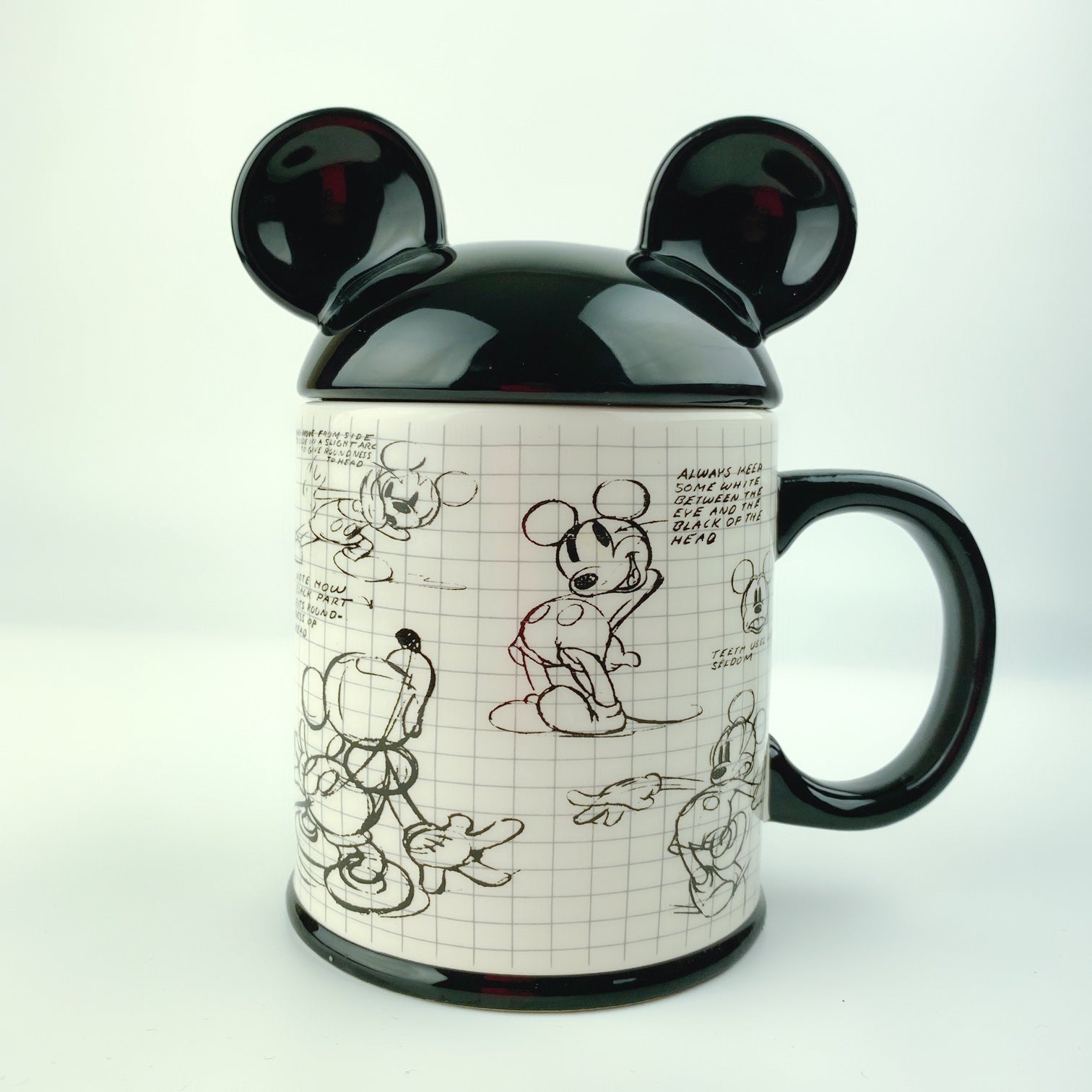 Detail Mickey Sketch Mug Nomer 19