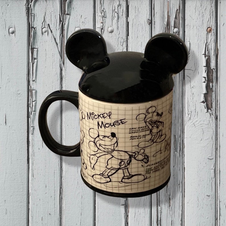 Detail Mickey Sketch Mug Nomer 52
