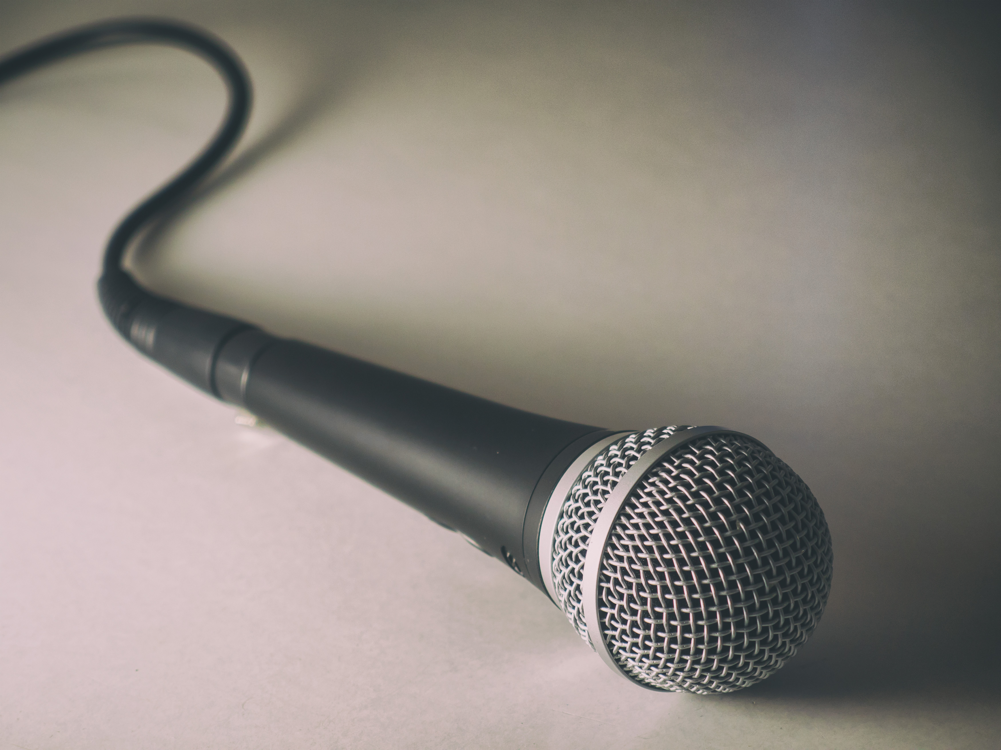 Detail Microphone Images Free Nomer 28
