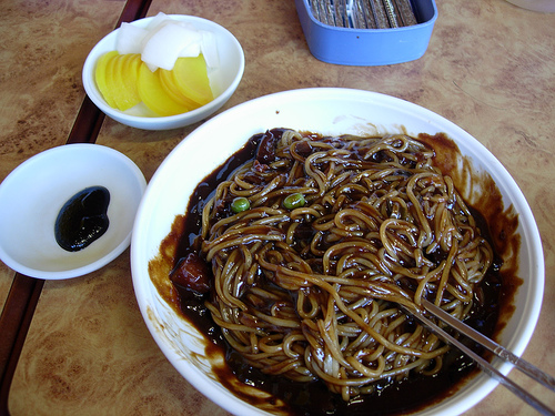 Detail Mie Kacang Hitam Korea Nomer 7