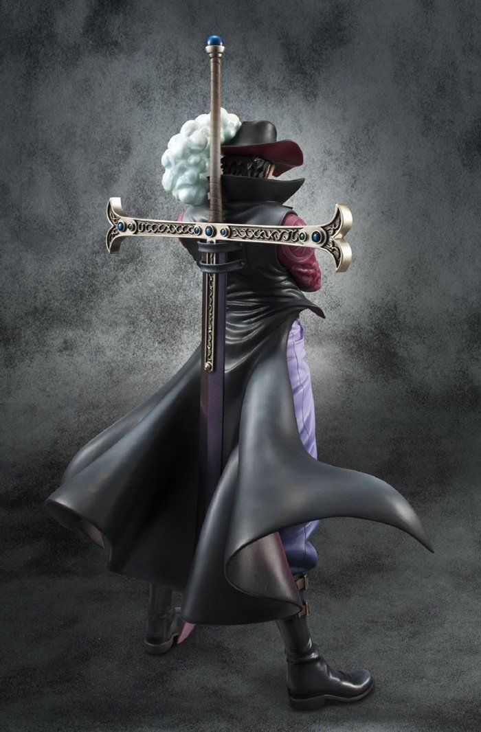 Detail Mihawk Wallpaper Nomer 56