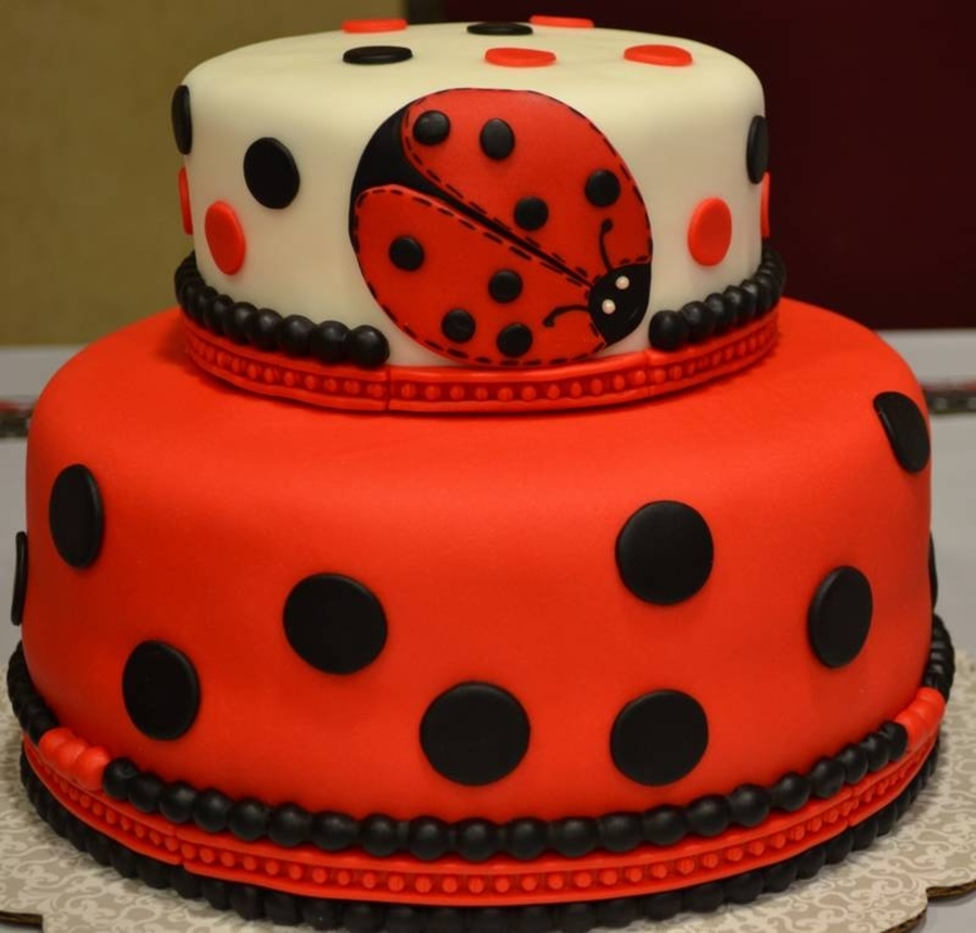 Detail Ladybug Baby Shower Cakes Pictures Nomer 16