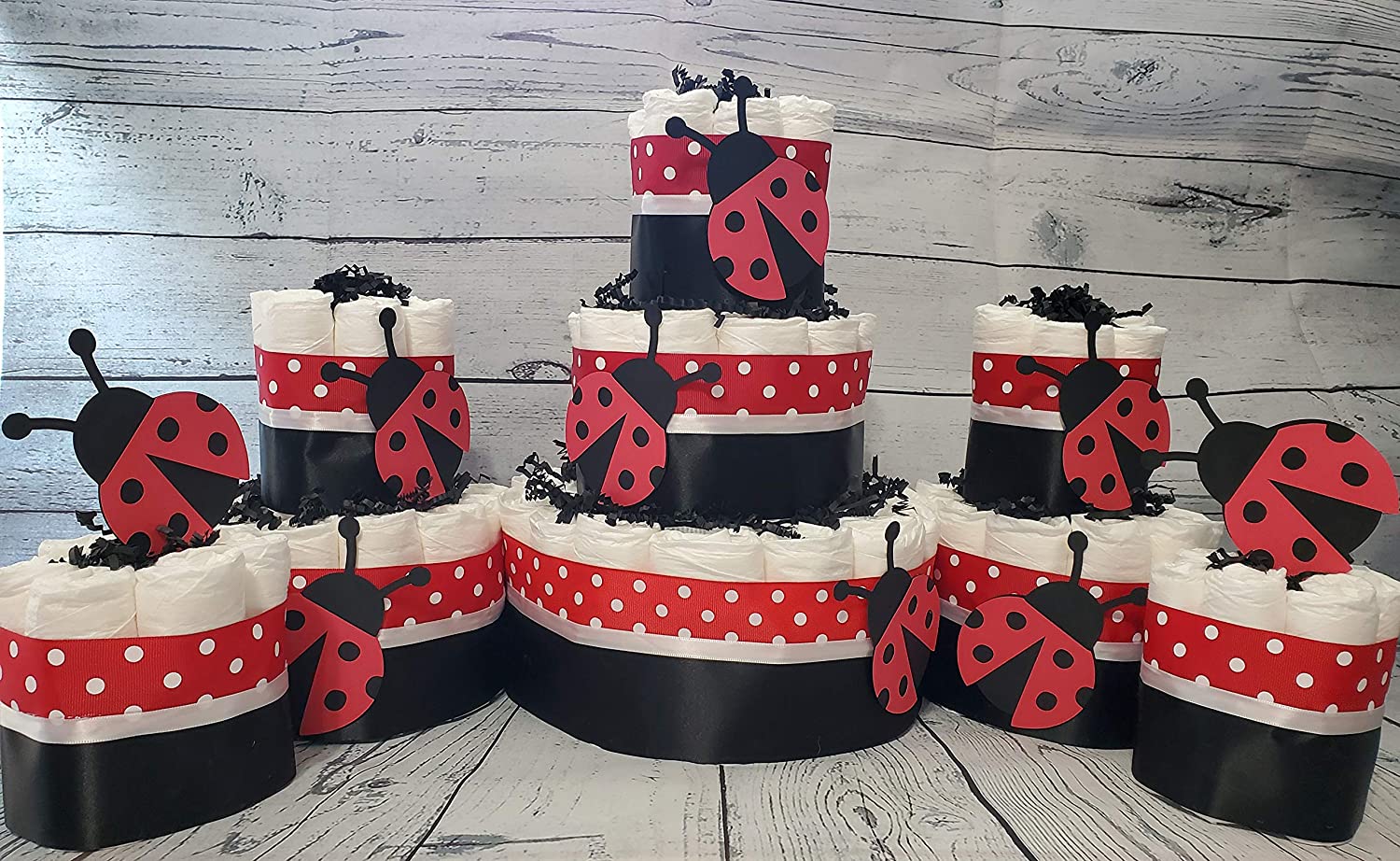 Detail Ladybug Baby Shower Cakes Pictures Nomer 23