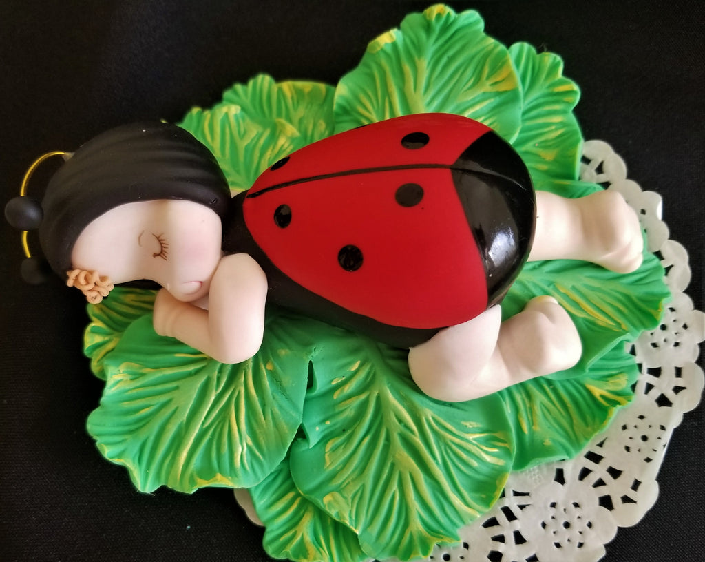 Detail Ladybug Baby Shower Cakes Pictures Nomer 40