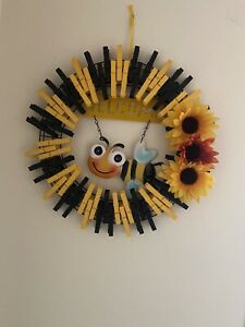 Detail Ladybug Clothespin Wreath Nomer 20