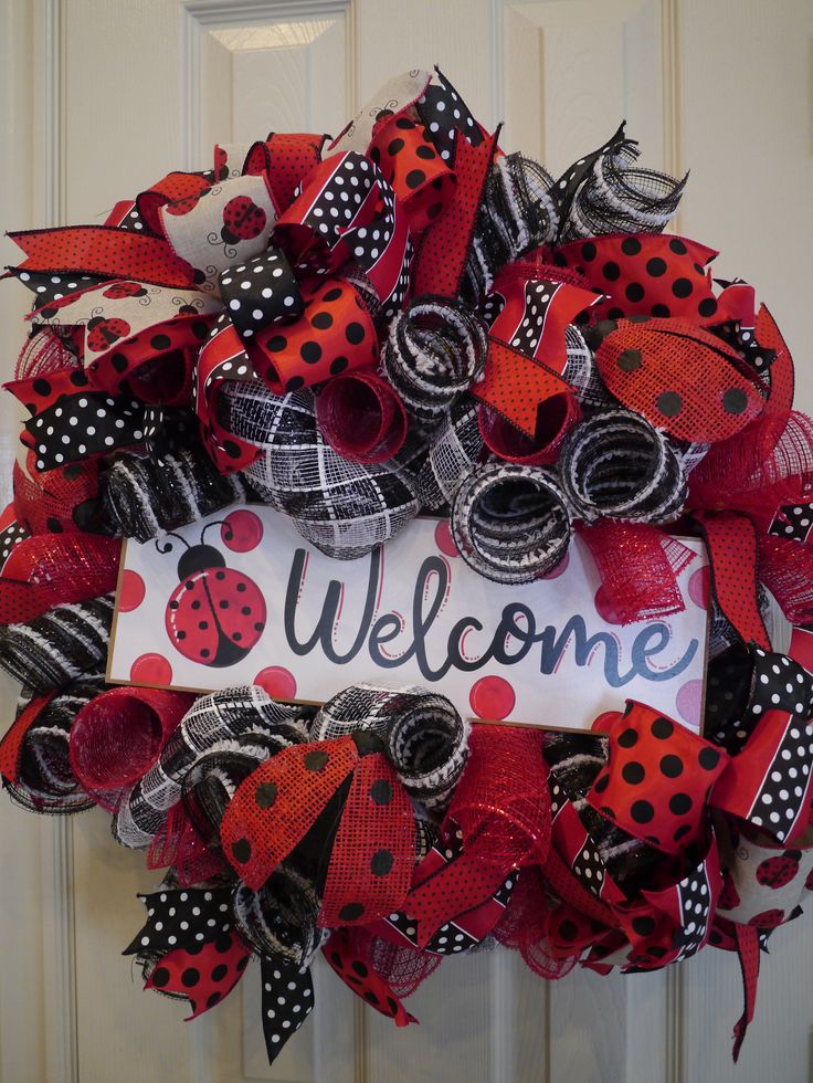 Detail Ladybug Clothespin Wreath Nomer 53