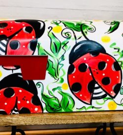 Detail Ladybug Mailbox Nomer 40