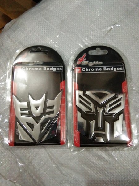 Detail Lambang Autobot Dan Decepticon Nomer 9
