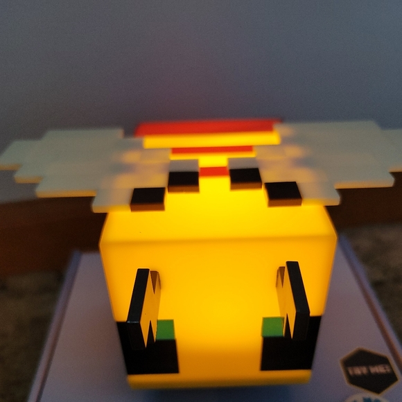Detail Minecraft Bee Mood Lamp Nomer 54