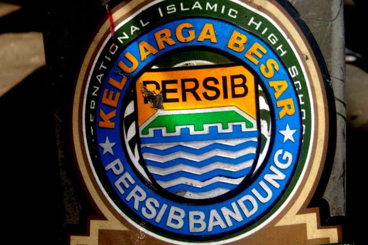 Detail Lambang Bobotoh Persib Nomer 32