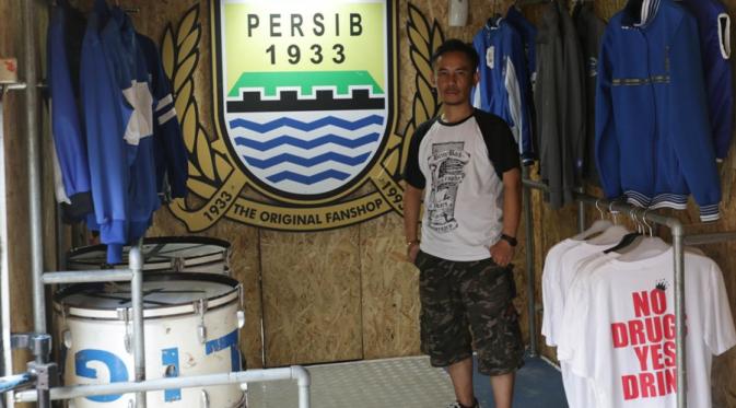 Detail Lambang Bobotoh Persib Nomer 35