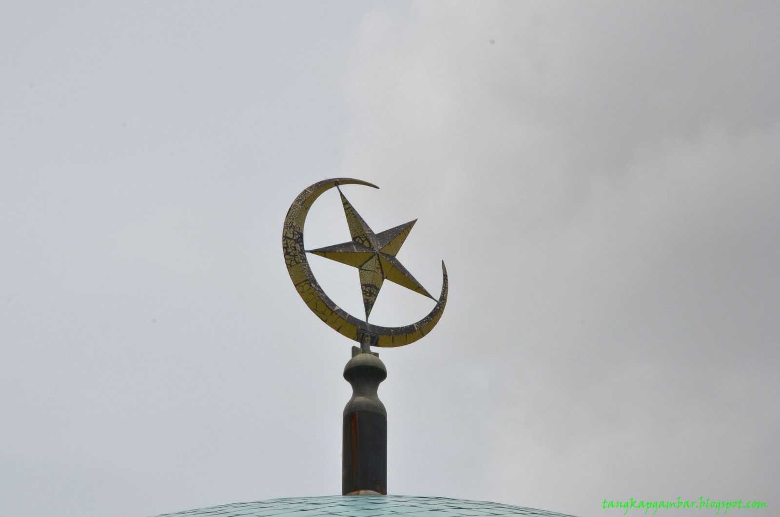 Detail Lambang Bulan Bintang Islam Nomer 16