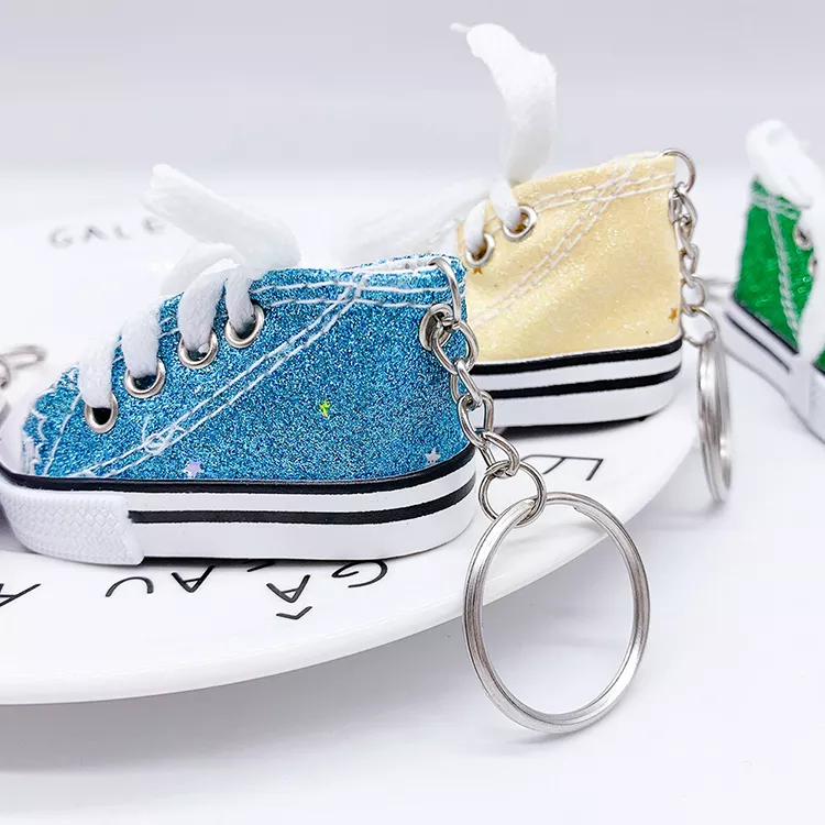 Detail Mini Converse Keychain Nomer 45