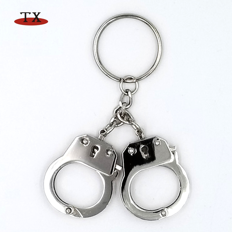 Detail Mini Handcuffs Keychain Nomer 10