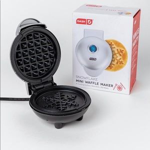 Detail Mini Snowflake Waffle Maker Nomer 35