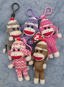 Detail Mini Sock Monkey Keychain Nomer 38