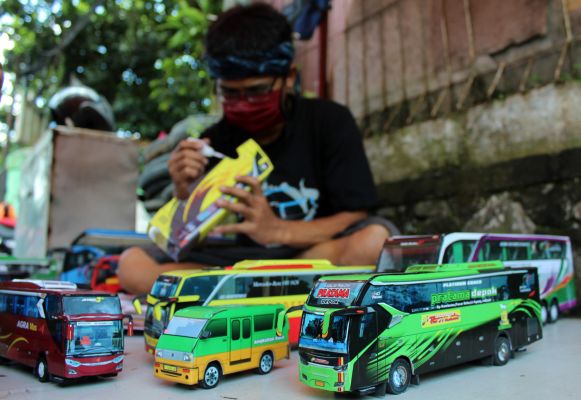 Detail Miniatur Bus Dari Kertas Nomer 9