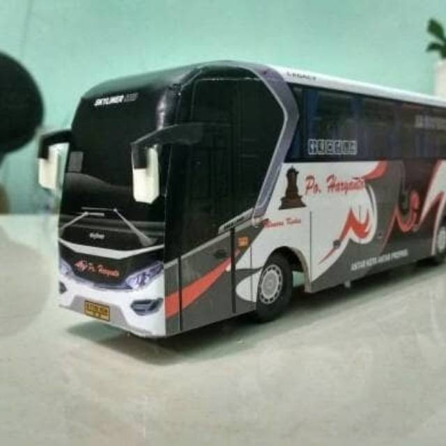 Detail Miniatur Bus Kayu Nomer 19