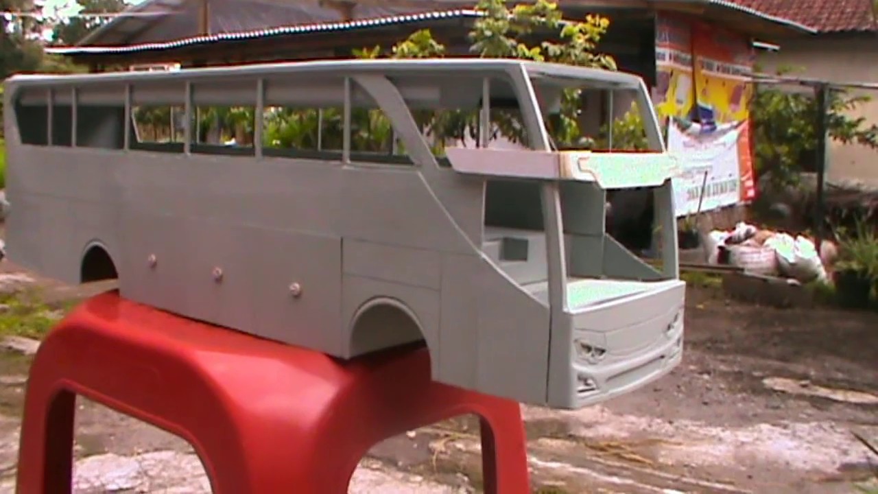 Detail Miniatur Bus Kayu Nomer 40