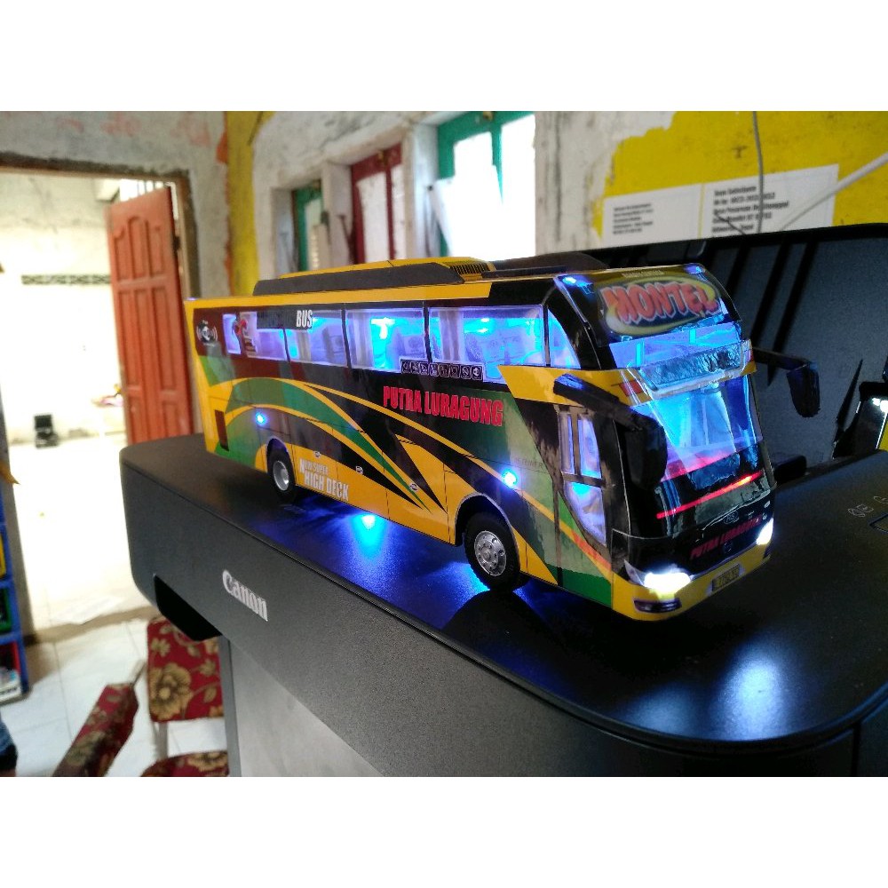 Detail Miniatur Bus Kayu Nomer 47