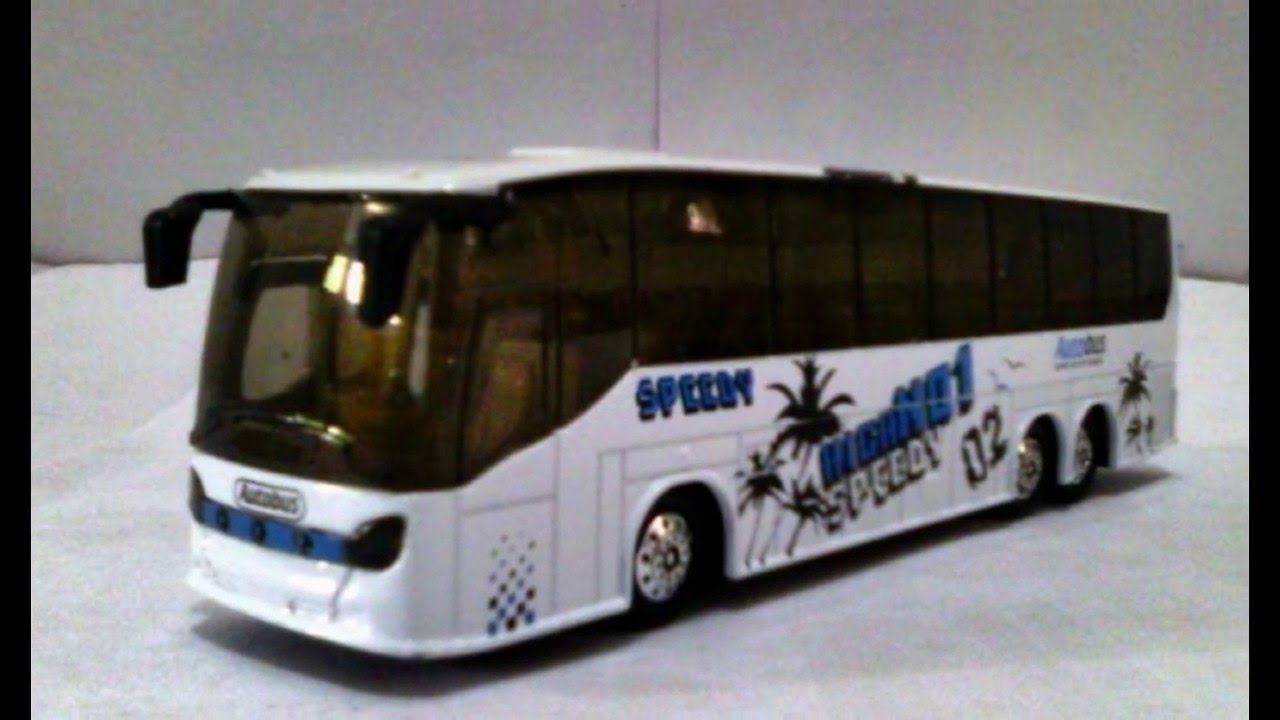 Detail Miniatur Bus Kayu Nomer 48