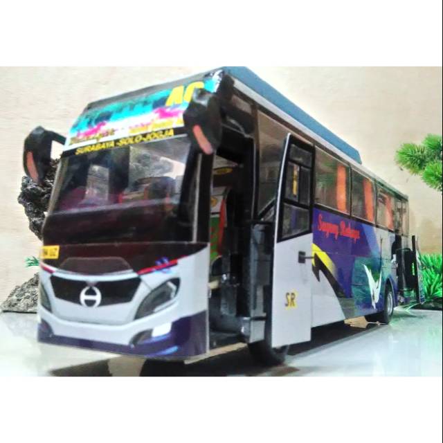 Detail Miniatur Bus Kayu Nomer 7