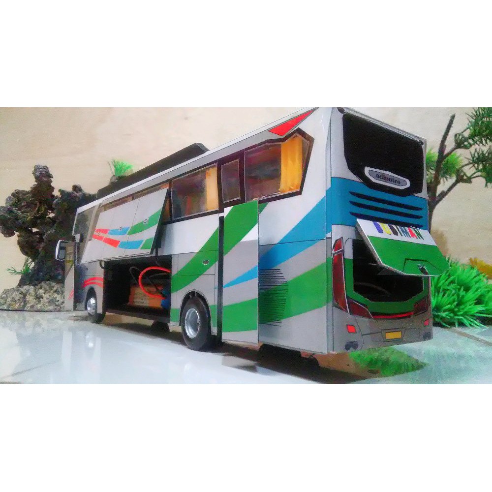 Detail Miniatur Bus Murah Nomer 4