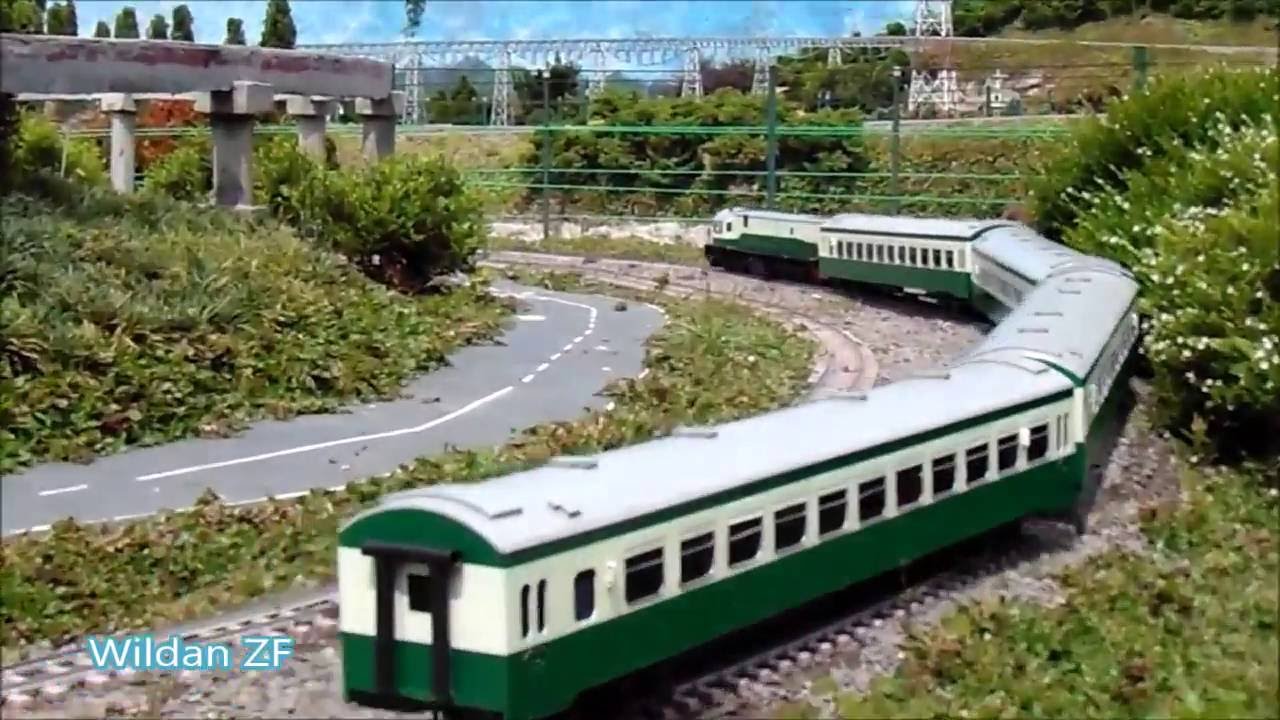 Detail Miniatur Kereta Api Di Bandung Nomer 22