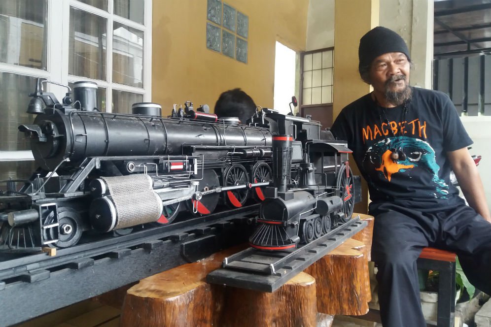 Detail Miniatur Kereta Api Di Bandung Nomer 32