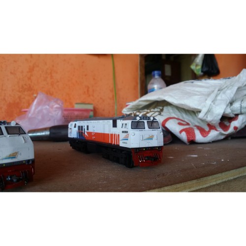 Detail Miniatur Kereta Uap Nomer 54