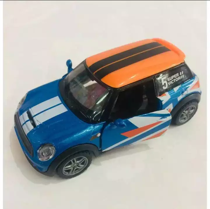Detail Miniatur Mini Cooper Nomer 26