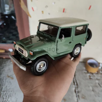 Detail Miniatur Mobil Klasik Nomer 22