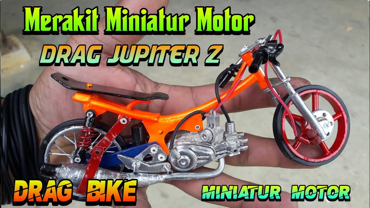 Detail Miniatur Motor Drag Race Nomer 28