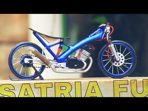 Detail Miniatur Motor Drag Race Nomer 4