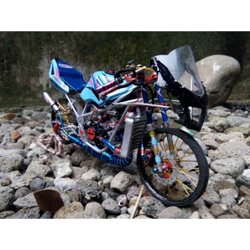 Detail Miniatur Motor Ninja Nomer 11