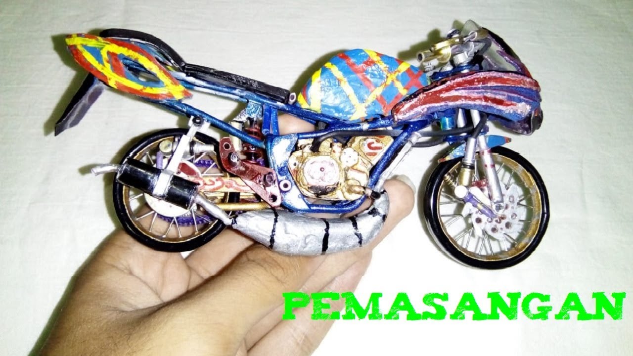 Detail Miniatur Motor Ninja Nomer 17