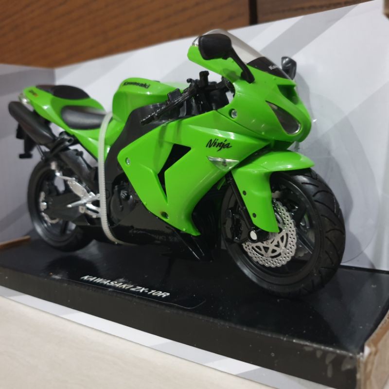 Detail Miniatur Motor Ninja Nomer 36