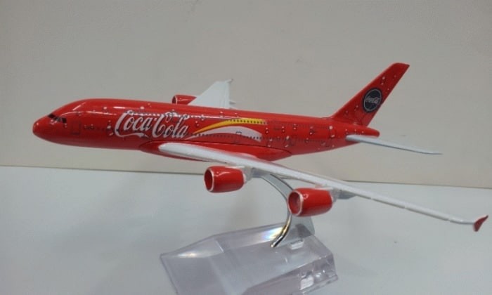 Detail Miniatur Pesawat Dari Barang Bekas Nomer 7