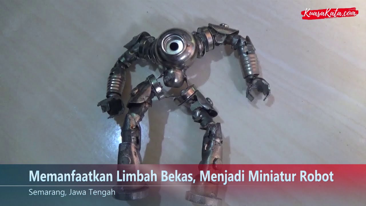 Detail Miniatur Robot Nomer 44