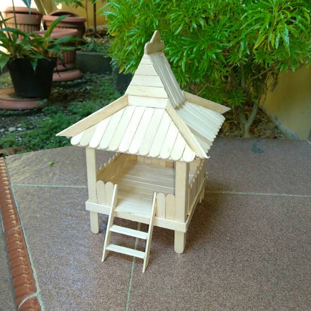 Miniatur Rumah Adat Dari Stik - KibrisPDR