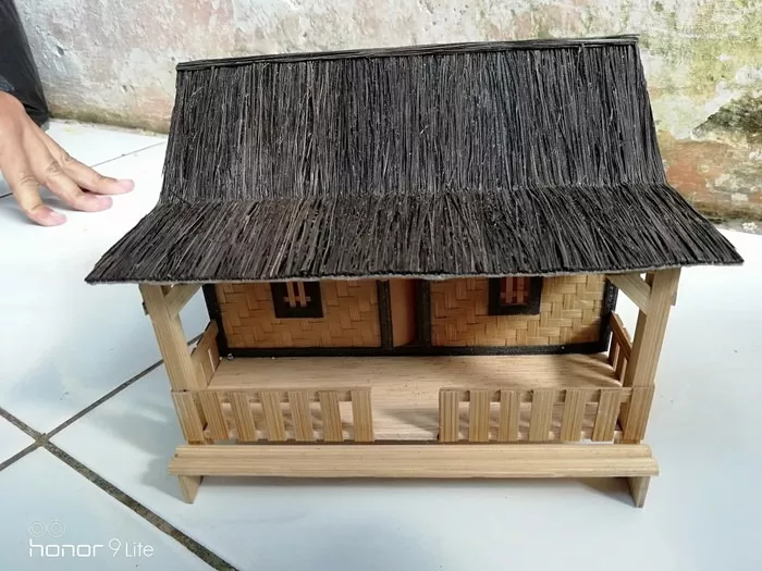 Detail Miniatur Rumah Adat Di Indonesia Nomer 13